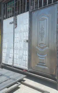 درب حیاط ۳ لنگه