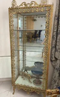 بوفه برنجی قدیمی