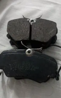 لنت  جلو پژو خارجی  405
