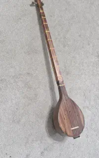 سه تار چوبی