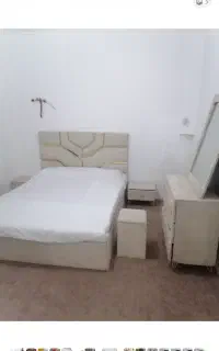 تخت وکمد وایینه کنسول