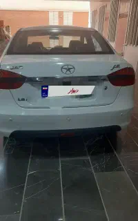 جک j5 مدل ۱۳۹۳