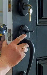 بازکردن قفل و کلیدسازی شبانه روزی اصفهان