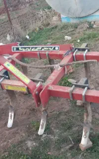 تراکتور به همراه پنجه غازی