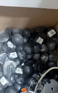 چوب لباسی مارک زارا و تگ دزدگیر لباس
