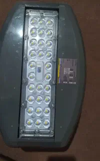 پرژکتور خیلی قوی
