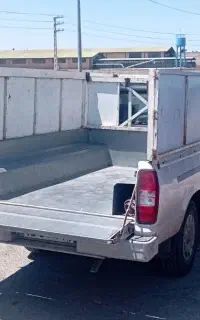 باربری جابجایی حمل بار وانت مزدا باکارگر.فردیس کرج