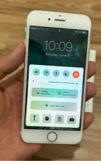 آیفون 6s تمیز