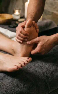 ماساژ درمانی پا درد