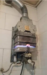 تعمیرو سرویس آبگرمکن  بخاری لباسشویی در محل