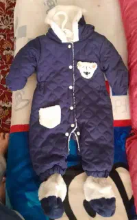 تعدادی لباس نوزادی