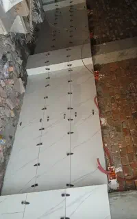 کاشی کاری و لکه گیری