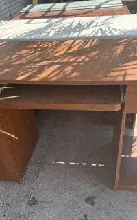 میز کامپیوتر