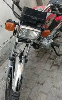 هندا زمرد کویر ۲۰۰سی سی