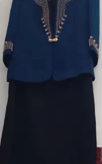 کت و دامن زنانه