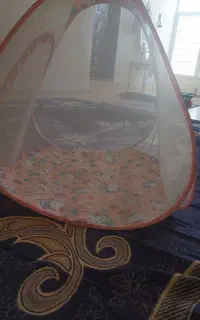 پشه بند نوزادی باقیمت مناسب در حد نو