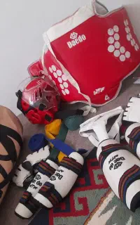 لباس مبارزه تکواندو سایز ۴
