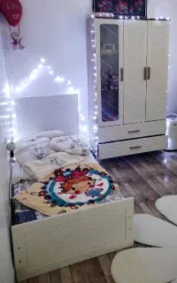 تخت وکمدکاملانومناسب سیسمونی