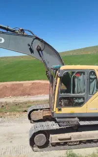 بیل مکانیکی ولوو لا زر ورقی