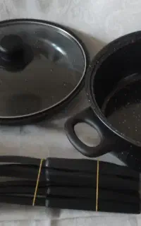 قابلمه نسوز ۲۰سانتی