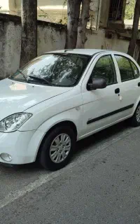 تیبا صندوقدار