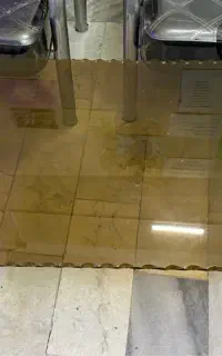 میز شیشه ای