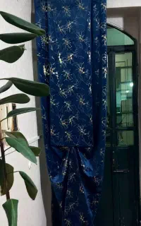 کنار پرده طرح طلاکوب