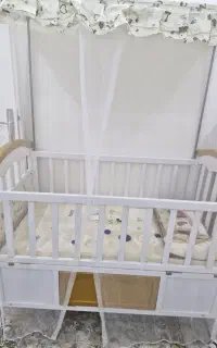 تخت و گهواره کودک