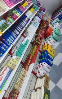 کار در فروشگاه خانم مجرد