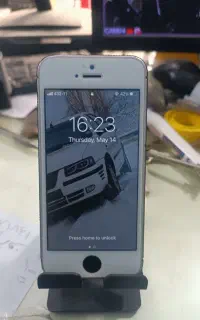 آیفون se 2016 64 gb