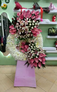 گلفروشی تاج گل ماشین عروس