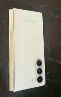 فروش گوش    samsung zfold