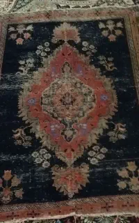 قالیچه دست بافت ۱۲۰ساله