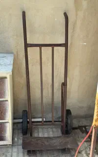 چرخ دستی حمل بار