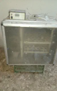 دستگاه جوجه کشی