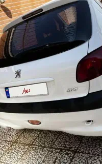 ماشین ۲۰۶ مدل۱۴۰۰