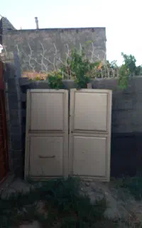 درب حیاط باغ و خانه