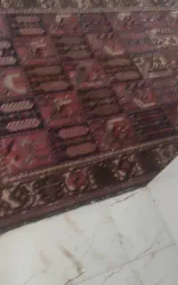 فروش فرش دستباف.تمیز بدون ی ذره پارگی یا سوختگی
