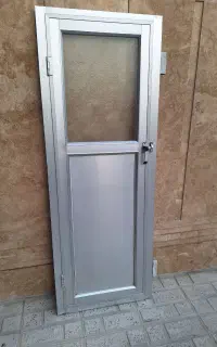 در سرویس آلمینیومی
