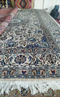 فرش دستبافت نائین اصفهان ۶متری