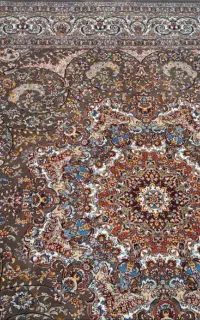 ۴ تخته فرش  گردویی۷۰۰ شانه تراکم ۲۵۵۰ ستاره افشار