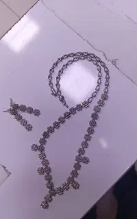نیم ست نقره گردنبند و گوشواره بدون نگین