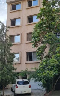 پنجره آلومینیومی  کشویی شیشه دو جداره ۱.۴×۱.۹۵