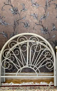 تخت خواب یکنفره فلزی
