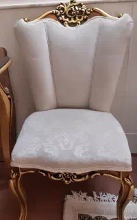 میزناهار خوری ورق طلا