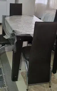 میز ناهارخوری