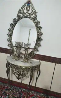 آینه و شمعدان برنز