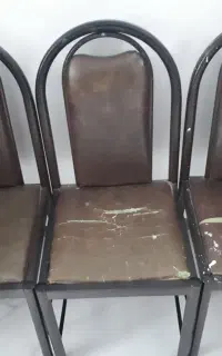 صندلی فلزی