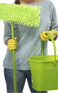 به یک خانم برای نظافت نیازمندم