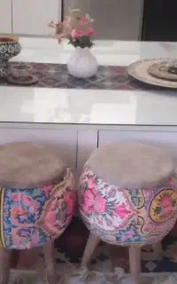نیمکت و میز پاف برای کافه یا ویلا عالیه